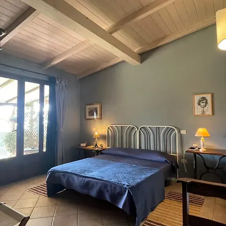 Bed & Breakfast Santa Igia -